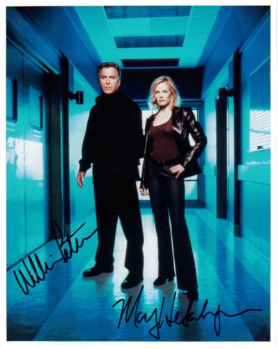 'C.S.I.' Terrific Signed Photo By Petersen & Helgenberger - Wow!