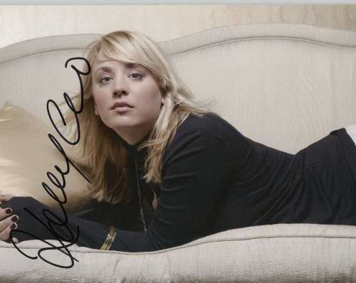 Kaley Cuoco 'Big Bang Theory' Uncommon Autographed Photo!