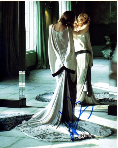 Drew Barrymore Elegant Signed Photo!