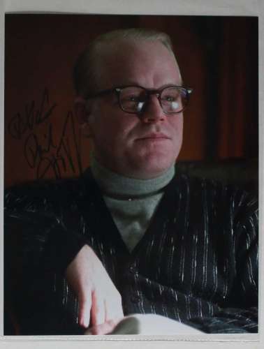 Phillip Seymour Hoffman (1967-2014) Awesome 'Capote' Autographed Photo - Rare!