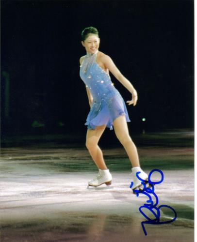Kristi Yamaguchi Pretty Autographed Photo on the Ice!