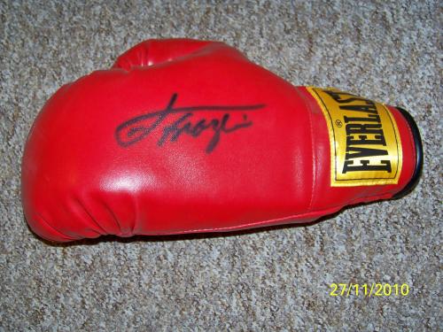 Joe Frazier Autographed 'Everlast' Boxing Glove - Cool!